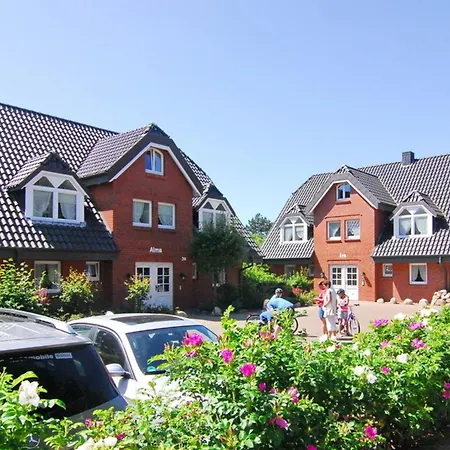 Alma &amp Eva, Whg 3